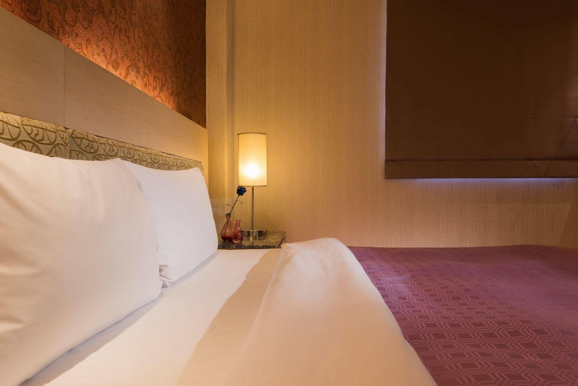 Wonstar Hotel - Songshan Тайбэй Экстерьер фото